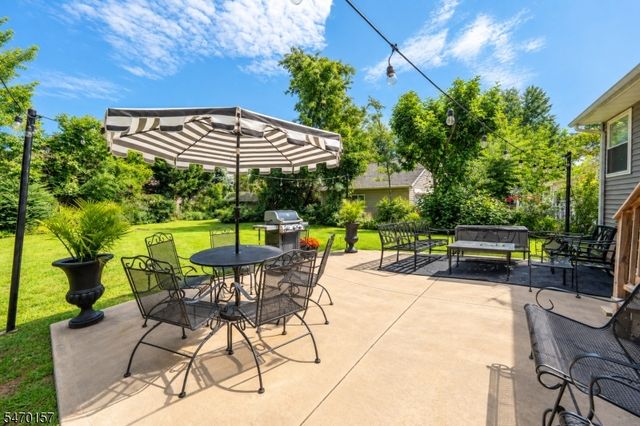 1161 Greslin Ter, Rahway City, NJ 07065