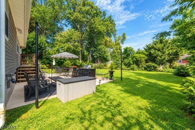1161 Greslin Ter, Rahway City, NJ 07065