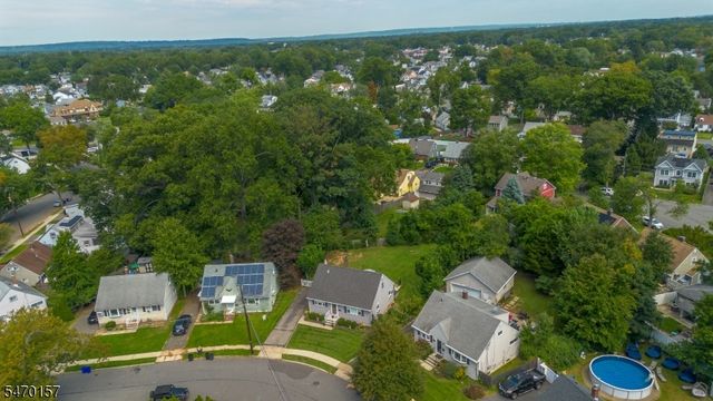 1161 Greslin Ter, Rahway City, NJ 07065