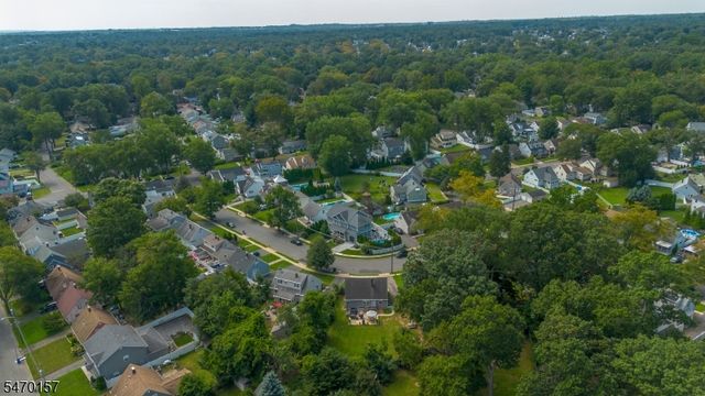 1161 Greslin Ter, Rahway City, NJ 07065