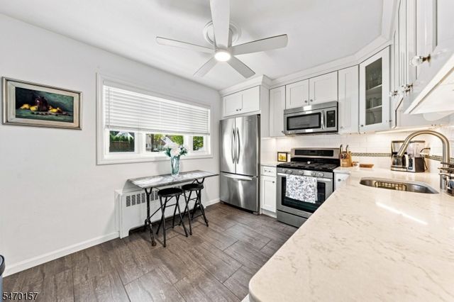1161 Greslin Ter, Rahway City, NJ 07065