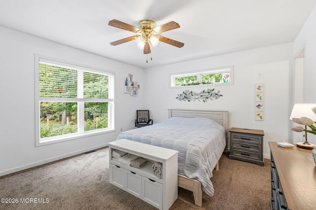 46 Cape May Avenue, Dorothy, NJ 08317