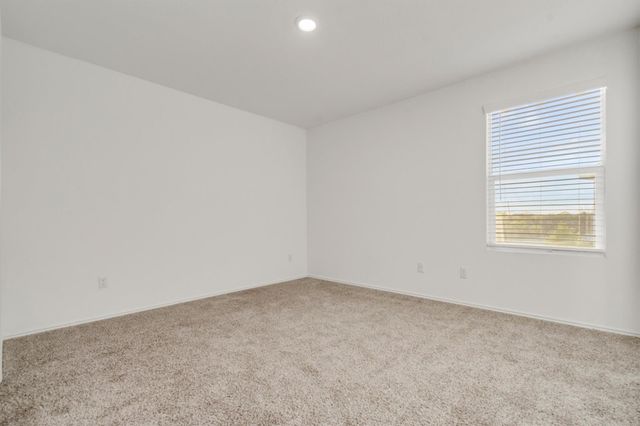 385 Soapstone PASS, Maxwell, TX 78656