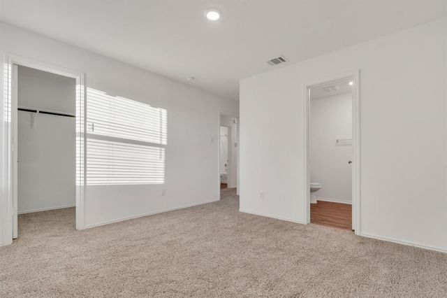 385 Soapstone PASS, Maxwell, TX 78656