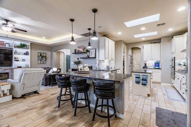 8912 Desert Rain Road NW, Albuquerque, NM 87120
