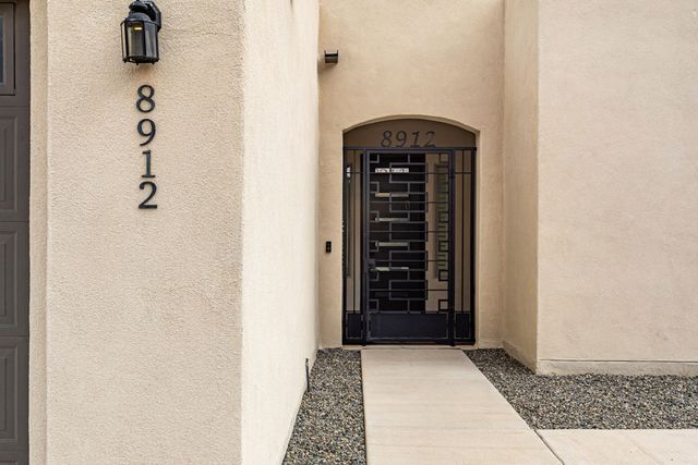 8912 Desert Rain Road NW, Albuquerque, NM 87120