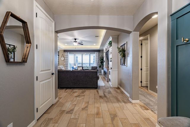 8912 Desert Rain Road NW, Albuquerque, NM 87120