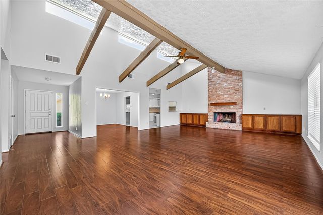 3018 Arrowhead Drive, Sugar Land, TX 77479