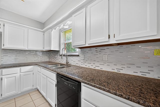 3018 Arrowhead Drive, Sugar Land, TX 77479