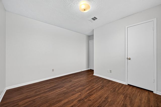 3018 Arrowhead Drive, Sugar Land, TX 77479