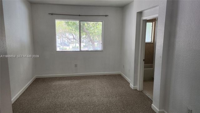 8450 SW 150th Ave 3, Miami, FL 33193