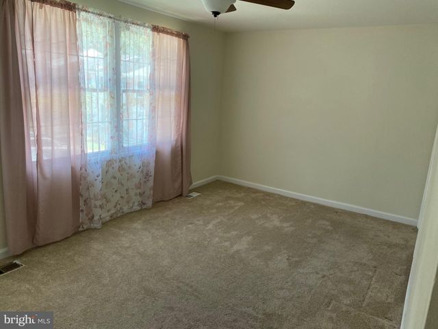 8122 PARKDALE CT, Springfield, VA 22153
