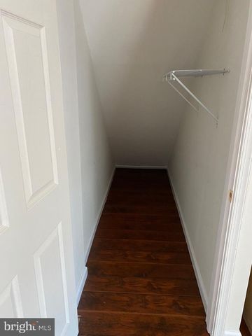 8122 PARKDALE CT, Springfield, VA 22153