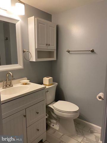 8122 PARKDALE CT, Springfield, VA 22153
