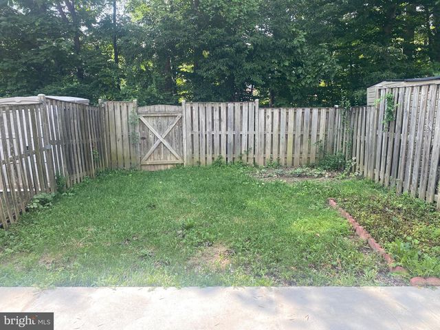 8122 PARKDALE CT, Springfield, VA 22153