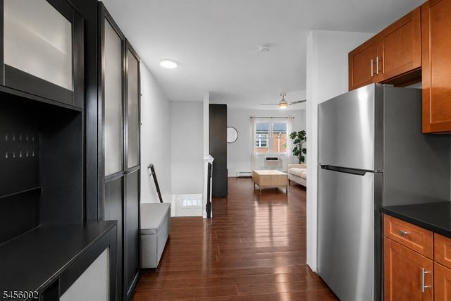 725 Joralemon St 110, Belleville Twp., NJ 07109