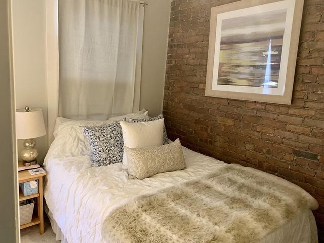 40 Lawrence St 3, Boston, MA 02116