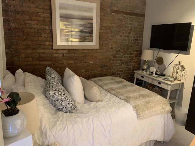 40 Lawrence St 3, Boston, MA 02116