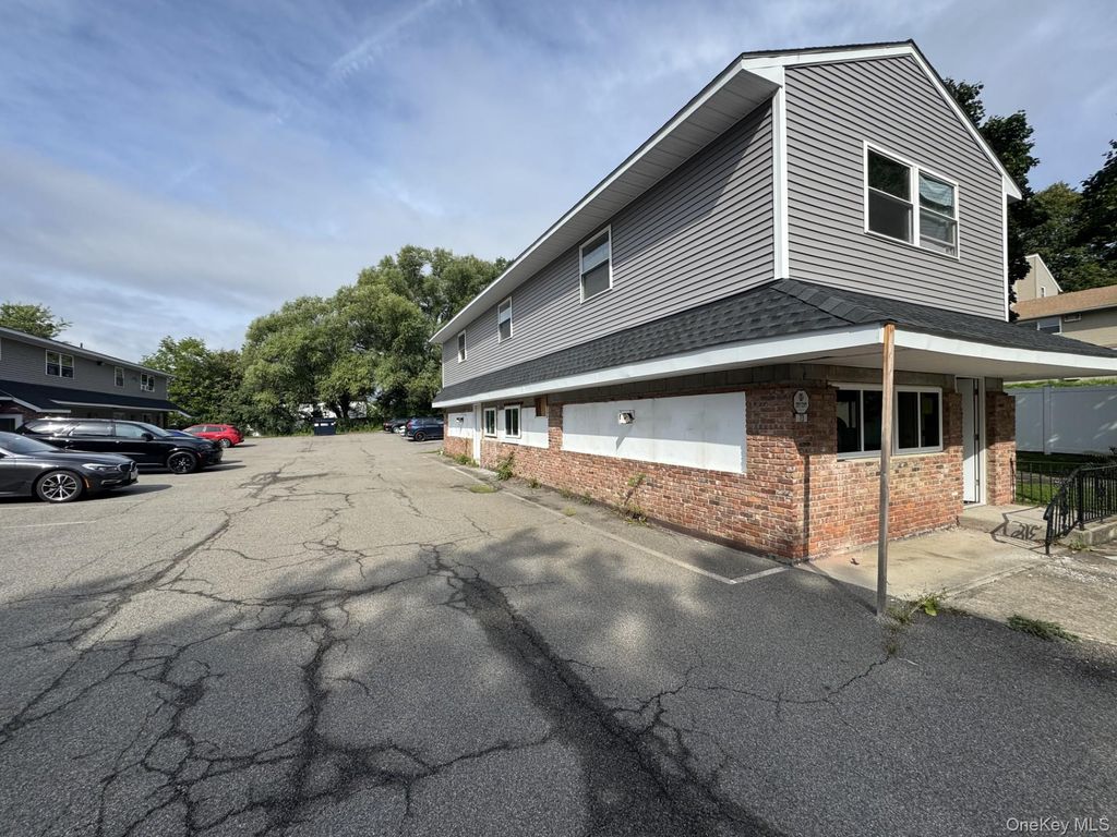 75 South Avenue, Beacon, NY 12508