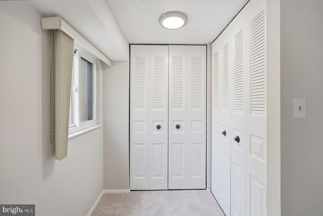 5851 JACKSONS OAK CT, Burke, VA 22015
