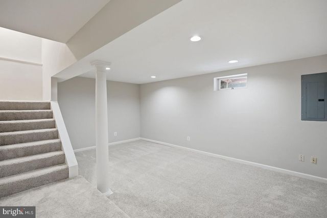 5851 JACKSONS OAK CT, Burke, VA 22015