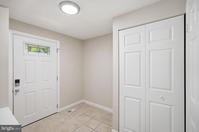 5851 JACKSONS OAK CT, Burke, VA 22015