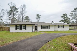 8810 Dogwood Drive, Tomball, TX 77375