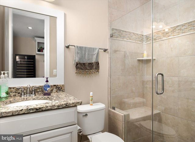 278 LITTLE MOUNTAIN LN, Edinburg, VA 22824