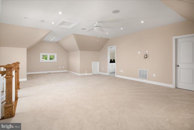 278 LITTLE MOUNTAIN LN, Edinburg, VA 22824