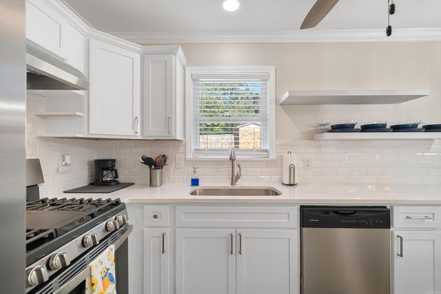 108 Bridgeview Circle, Hot Springs, AR 71913