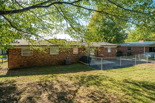 108 Bridgeview Circle, Hot Springs, AR 71913