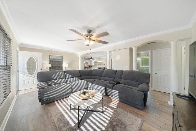 108 Bridgeview Circle, Hot Springs, AR 71913