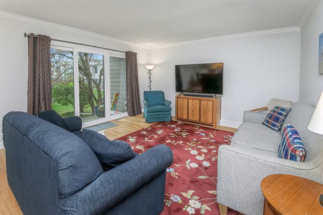 53 Lawson Lane 53, Ridgefield, CT 06877