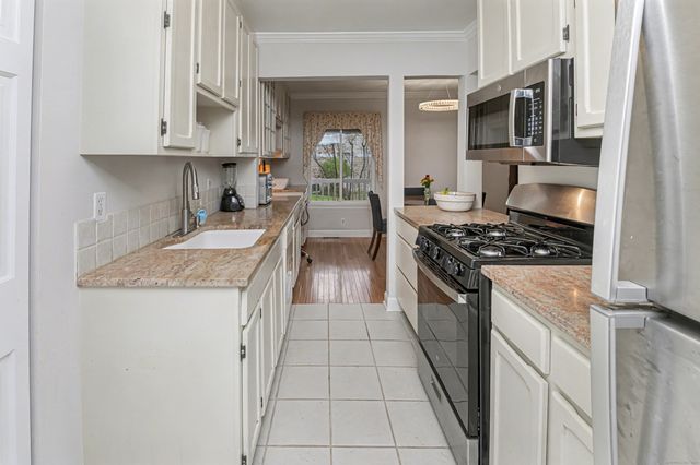 53 Lawson Lane 53, Ridgefield, CT 06877