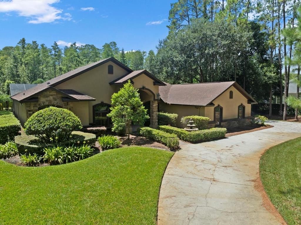 412 PINE BLUFF DRIVE, Lutz, FL 33549