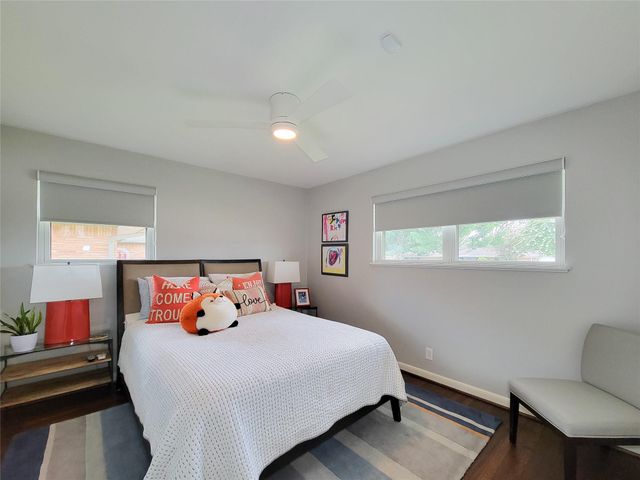 6550 Cindy Lane, Houston, TX 77008