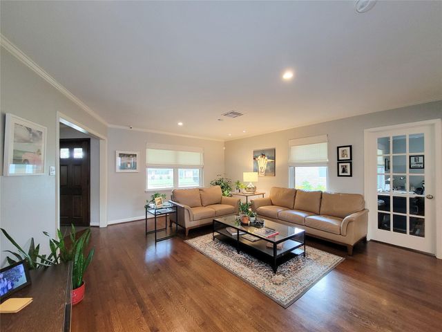 6550 Cindy Lane, Houston, TX 77008