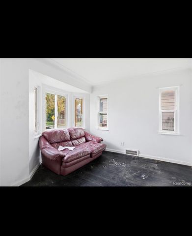 9175 Everts Street, Detroit, MI 48224