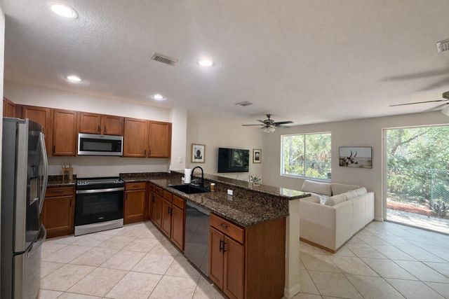 3084 N Evergreen Circle, Boynton Beach, FL 33426