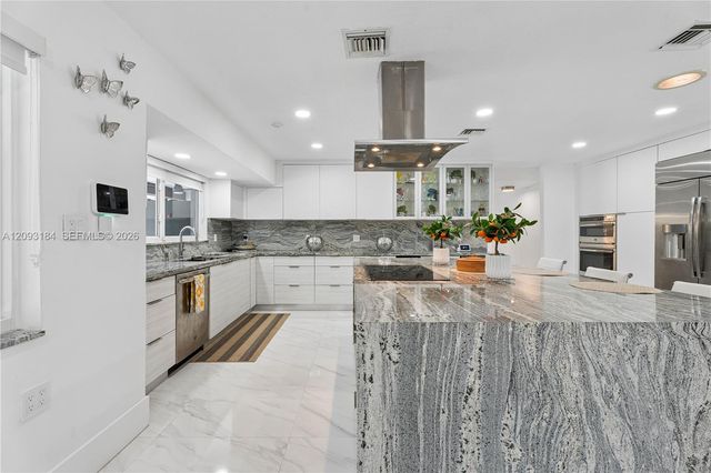 8700 SW 97th Terrace, Miami, FL 33176