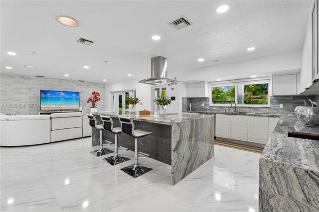 8700 SW 97th Terrace, Miami, FL 33176