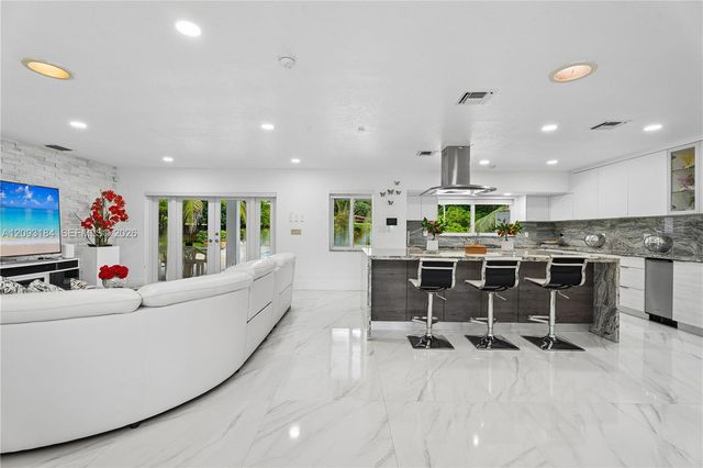 8700 SW 97th Terrace, Miami, FL 33176