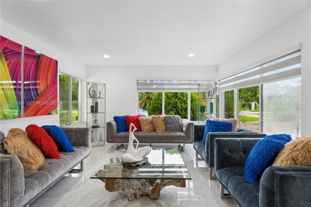 8700 SW 97th Terrace, Miami, FL 33176