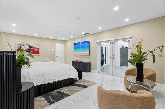 8700 SW 97th Terrace, Miami, FL 33176