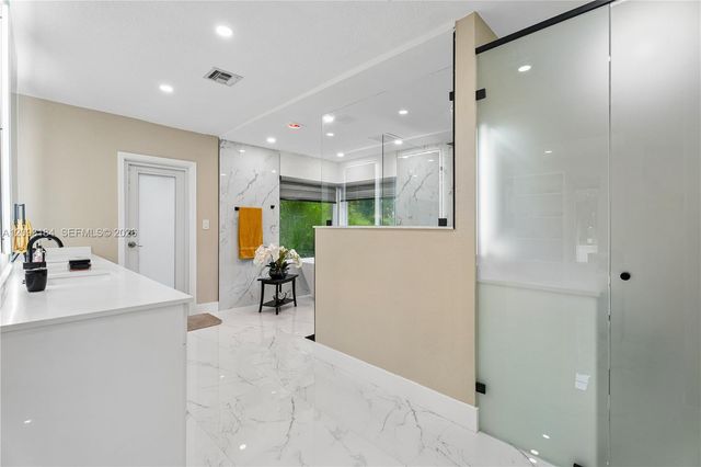8700 SW 97th Terrace, Miami, FL 33176