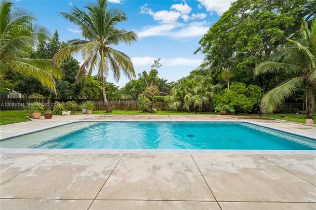 8700 SW 97th Terrace, Miami, FL 33176