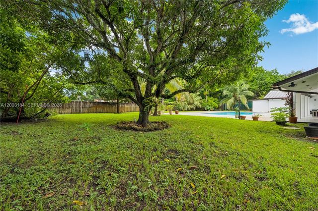 8700 SW 97th Terrace, Miami, FL 33176
