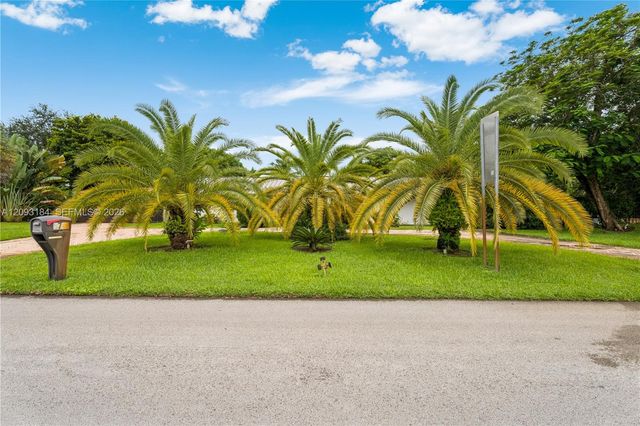 8700 SW 97th Terrace, Miami, FL 33176