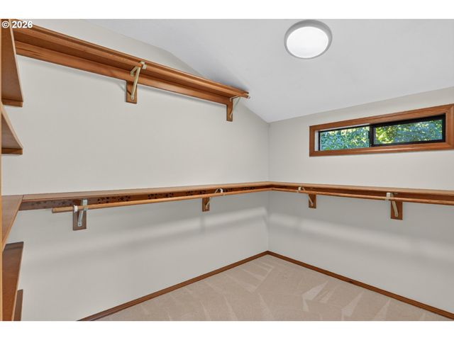 2846 CARRIAGE Way, West Linn, OR 97068