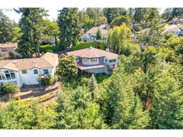 2846 CARRIAGE Way, West Linn, OR 97068